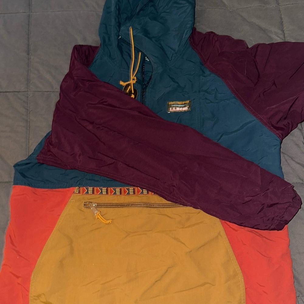 LL Bean Half Zip rain coat